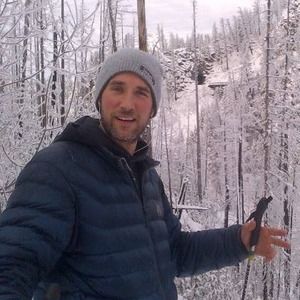 Meet your Posher, Justin